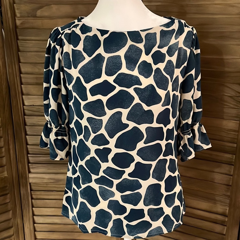 Ann‎ Taylor Petite blouse